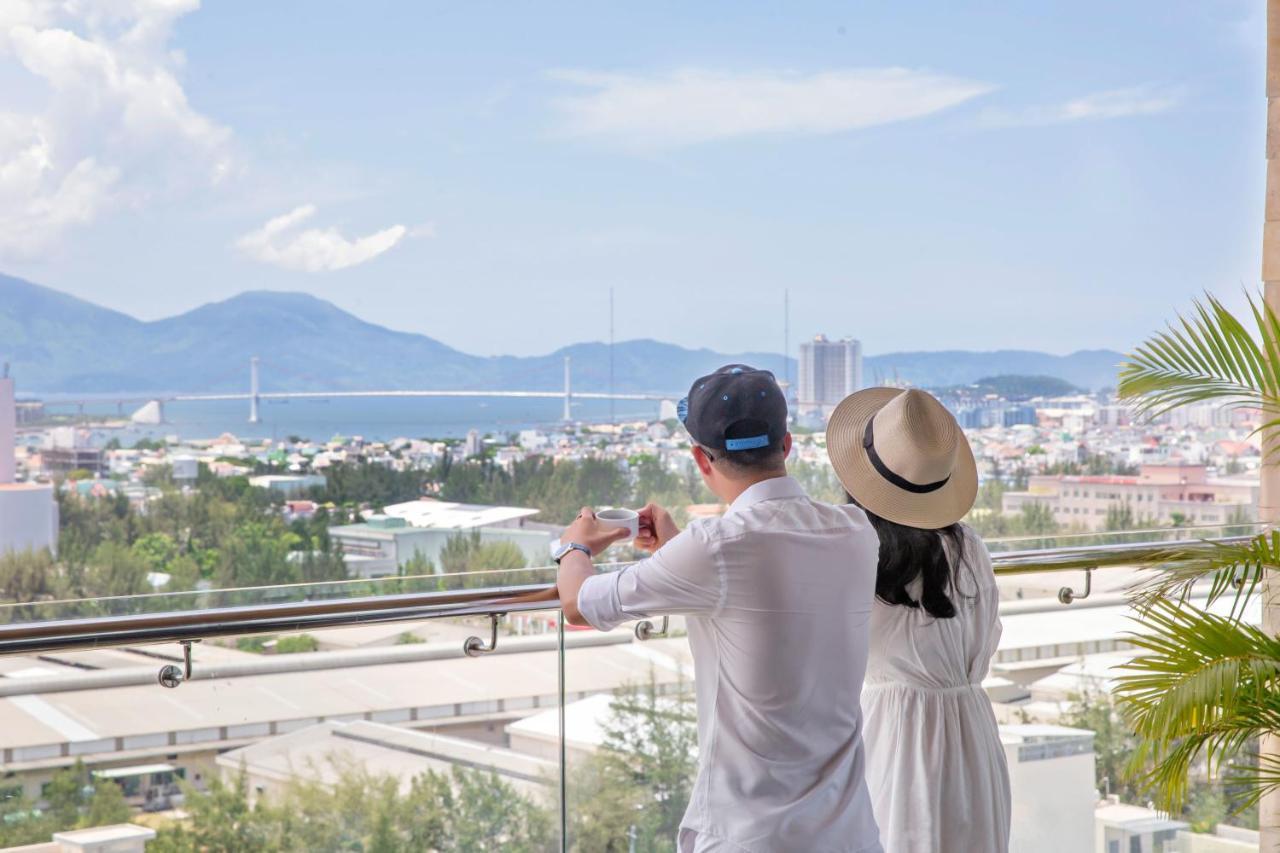 Bliss Luxury Hotel Da Nang Dış mekan fotoğraf