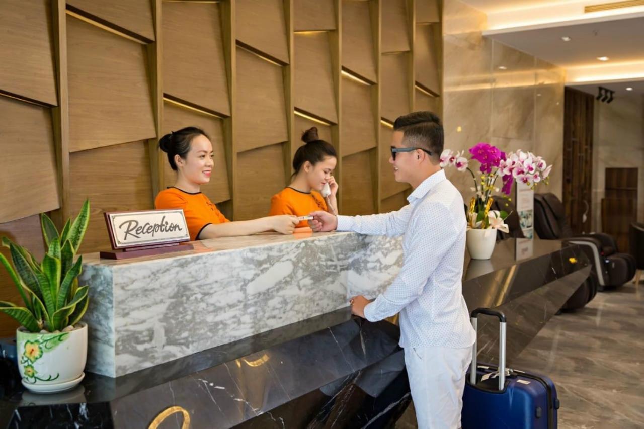 Bliss Luxury Hotel Da Nang Dış mekan fotoğraf