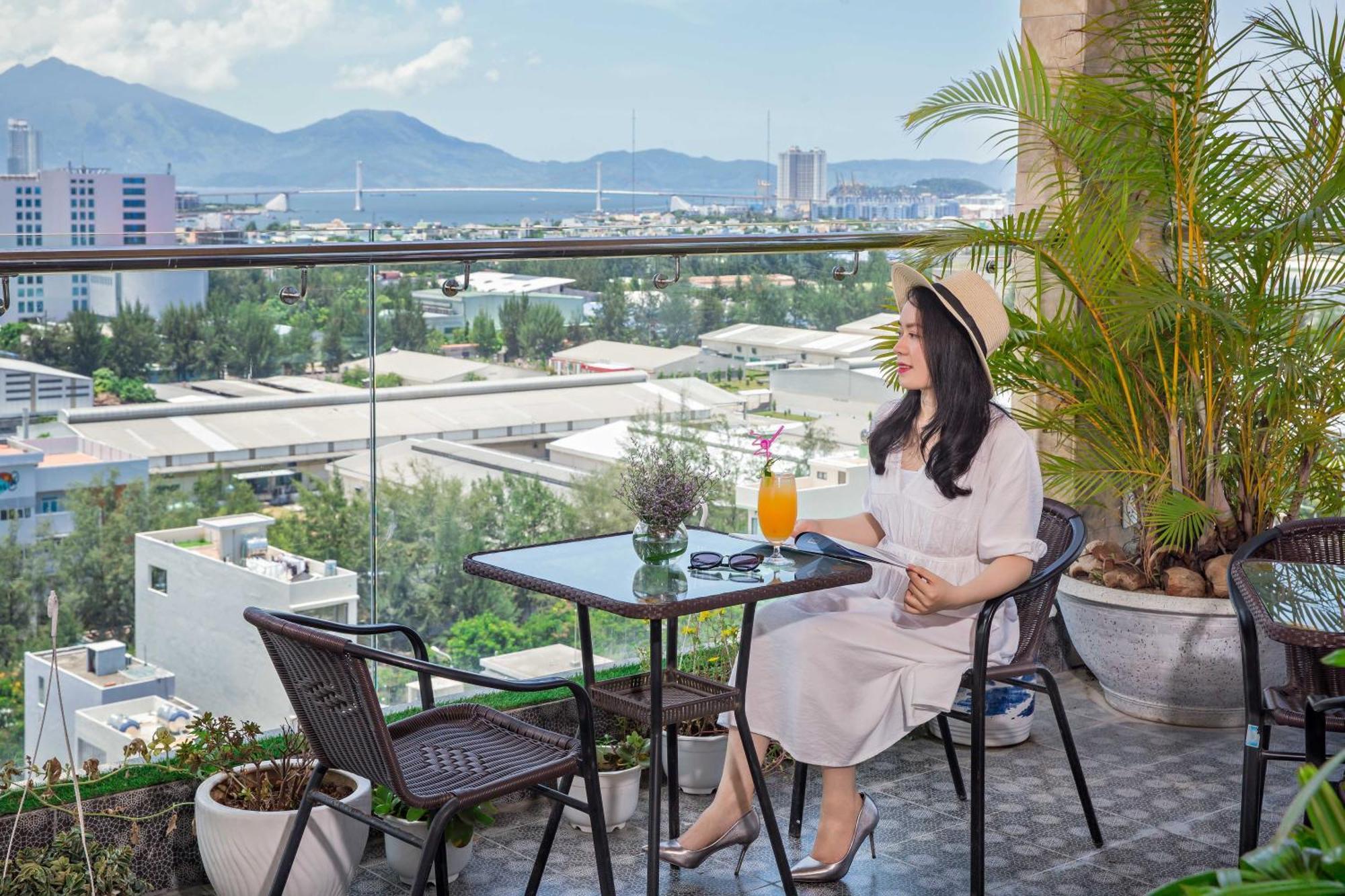 Bliss Luxury Hotel Da Nang Dış mekan fotoğraf