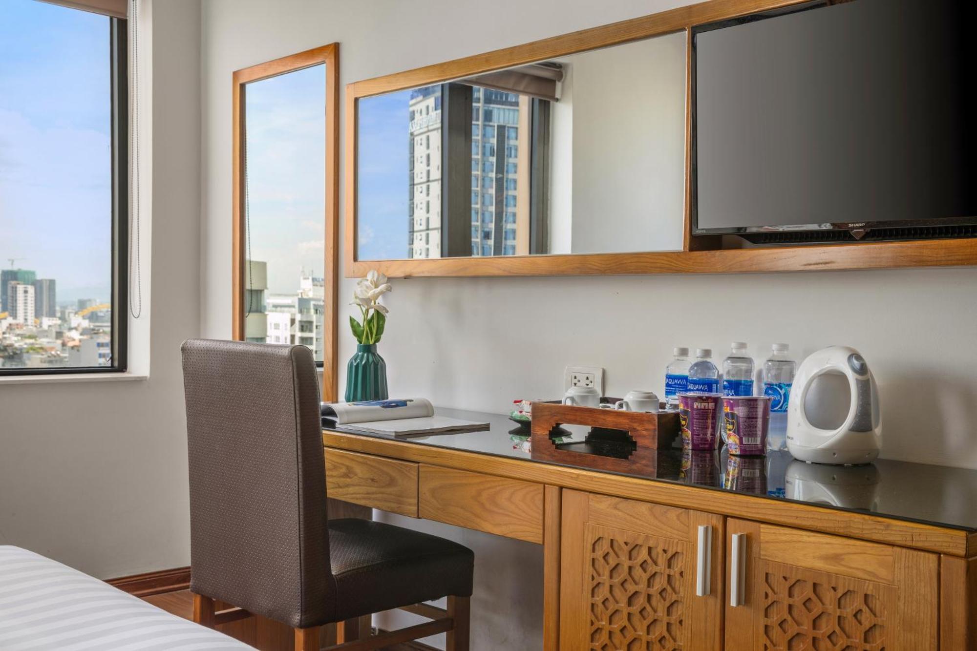 Bliss Luxury Hotel Da Nang Dış mekan fotoğraf