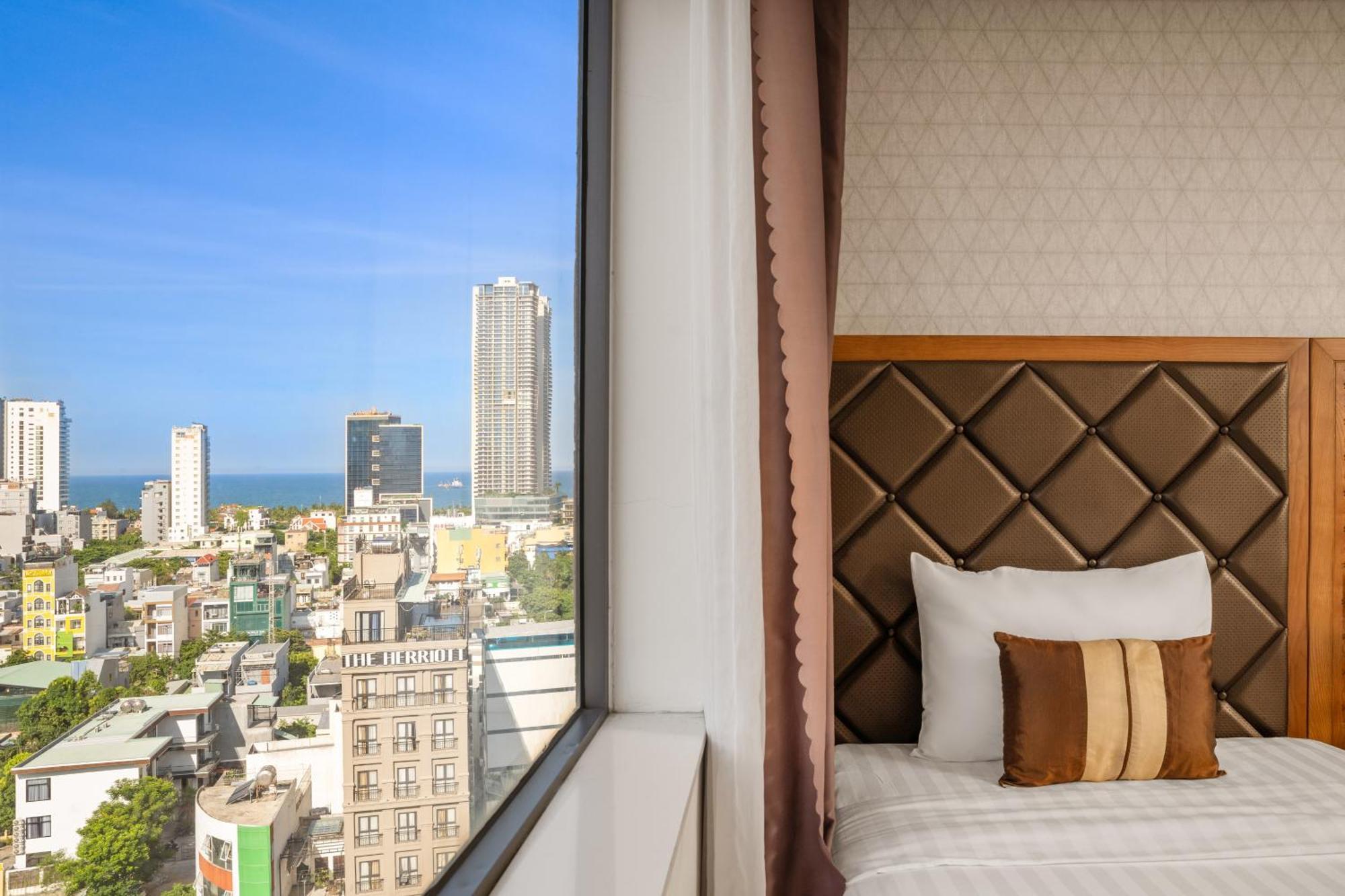 Bliss Luxury Hotel Da Nang Dış mekan fotoğraf